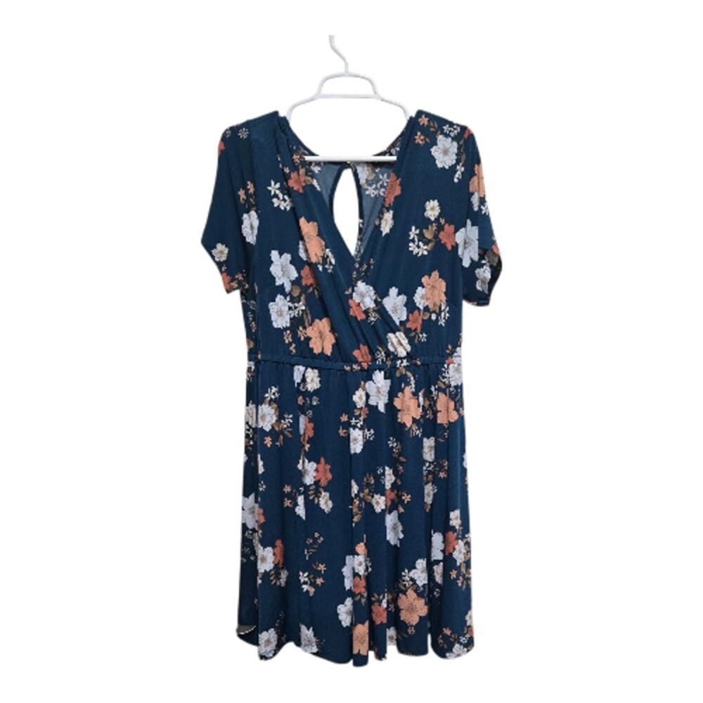 Torrid Navy Floral Surplice Short Sleeve Romper Size 0